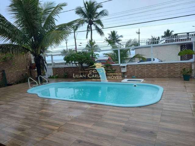 Casa em Mongaguá, Vila Anhanguera 04 dormitórios, com piscina lado praia