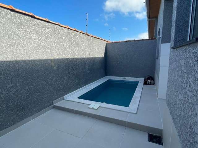 Casa em condomínio com piscina privativa para venda em Itanhaém lado praia