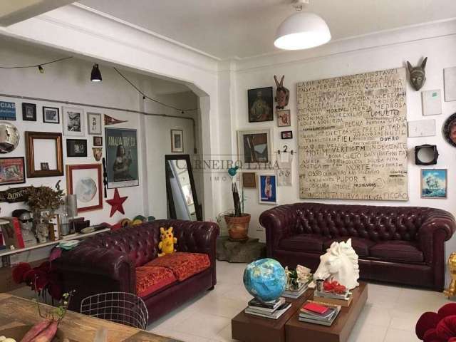 Lindo apt à venda reformado e moderno no Centro Histórico de SP