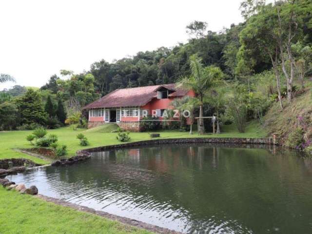 Sítio à venda, 5 quartos, 2 suítes, 5 vagas, Córrego das Pedras - Teresópolis/RJ