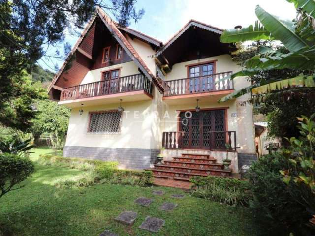 Casa à venda, 3 quartos, 1 suíte, 3 vagas, Parque do Ingá - Teresópolis/RJ