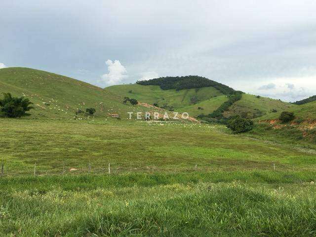 Fazenda à venda, 3 quartos, 1 suíte, Volta do Pião - Teresópolis/RJ