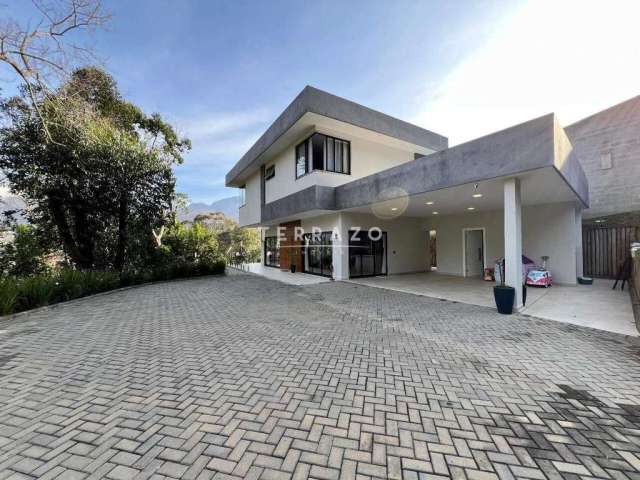 Casa em Condomínio à venda, 3 quartos, 3 suítes, 4 vagas, Parque do Imbui - Teresópolis/RJ