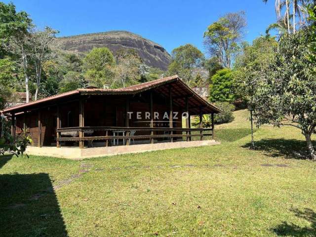 Casa à venda, 3 quartos, 1 suíte, 10 vagas, Parque do Imbui - Teresópolis/RJ