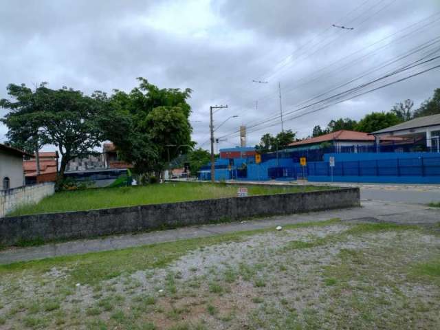 Vendo terreno padrão no bairro Jardim Torrão de Ouro, em São José dos Campos/SP.