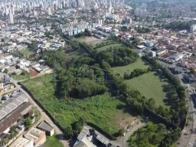 Área à venda com 68000m² de área total em excelente localização.