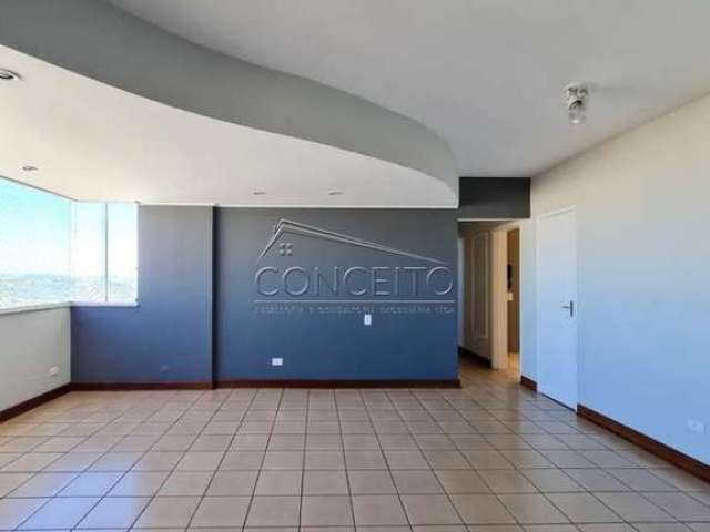 Apartamento duplex à venda no Edifício Saint Patrick com 268m² | 5 dormitórios sendo 2 suítes, 2 vagas de garagem cobertas.