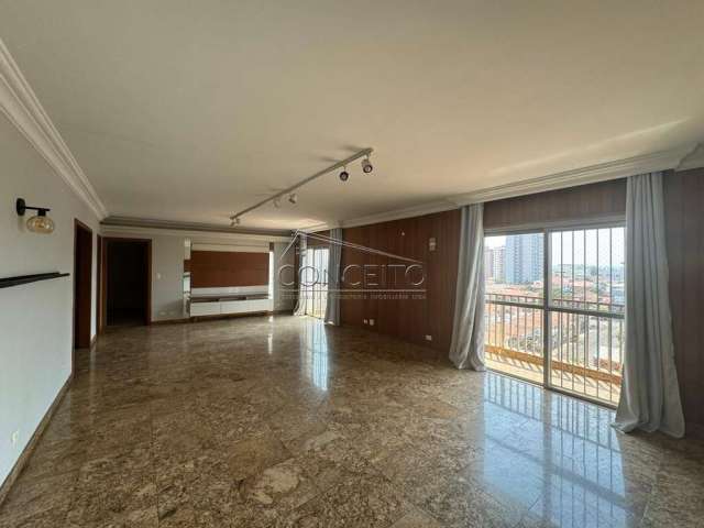 Apartamento à venda no Edifício Residencial Skorpios com 180m² | 3 dormitórios sendo 1 suíte e 3 vagas de garagem.