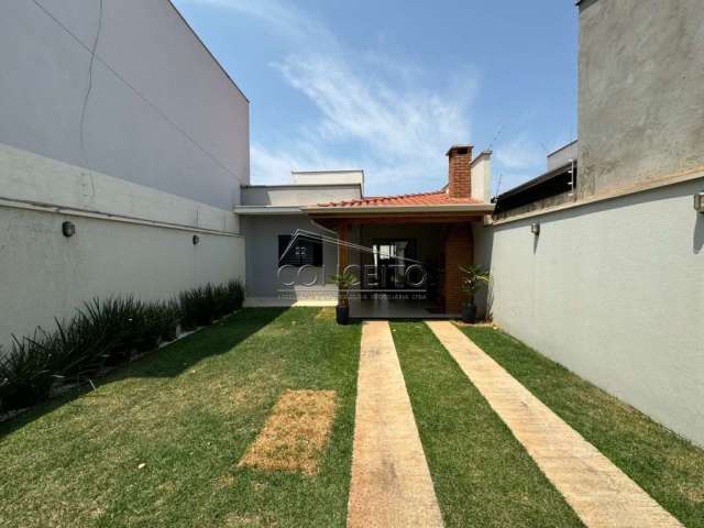 Casa térrea à venda no Residencial Bertolucci com 86m² | 2 dormitórios sendo 1 suíte e 2 vagas de garagem.