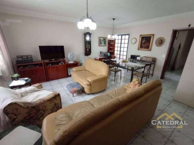 Casa com 3 dormitórios à venda, 209 m² por R$ 899.000,00 - Vila Maringá - Jundiaí/SP