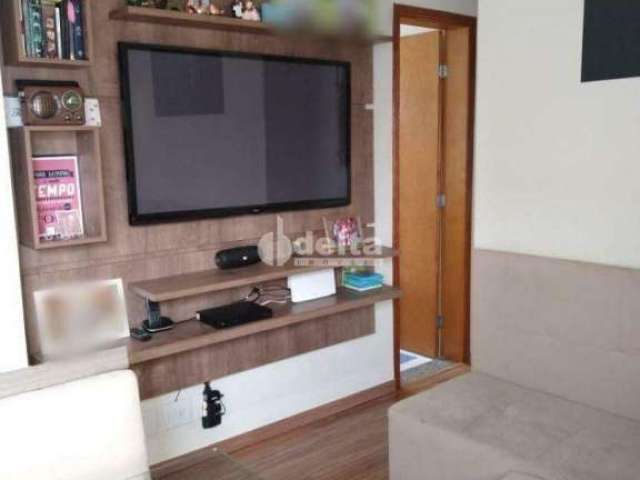 Apartamento à venda, 2 quartos, 1 suíte, 1 vaga, Jardim Botânico - Uberlândia/MG