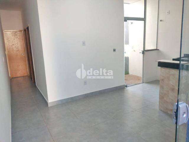 Casa para aluguel, 2 quartos, 1 suíte, 1 vaga, Shopping Park - Uberlândia/MG