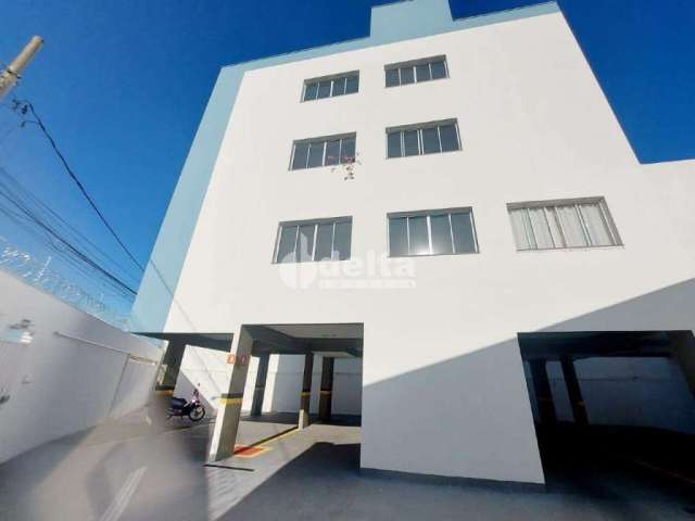 Apartamento para aluguel, 2 quartos, 1 vaga, Santa Rosa - Uberlândia/MG