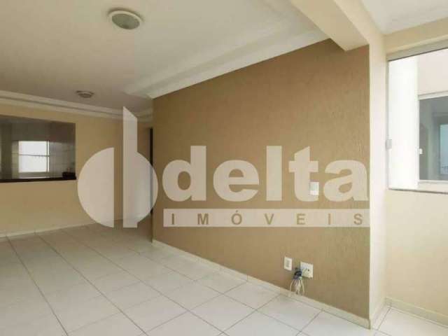 Apartamento à venda, 3 quartos, 1 suíte, 3 vagas, Marta Helena - Uberlândia/MG