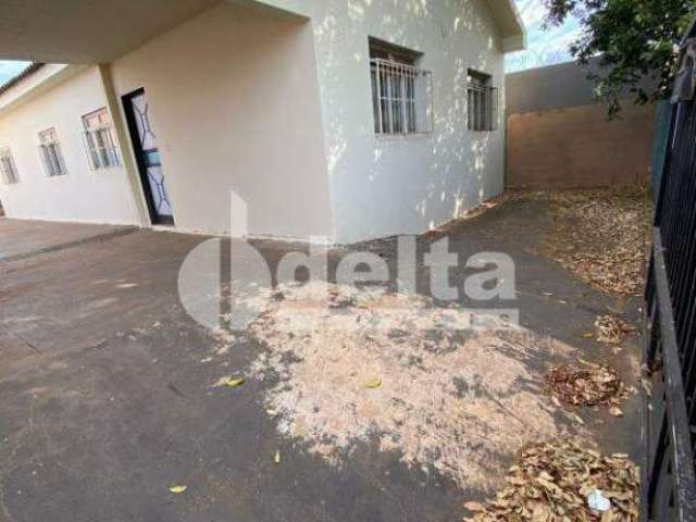 Casa à venda, 3 quartos, 3 vagas, Jardim Brasília - Uberlândia/MG