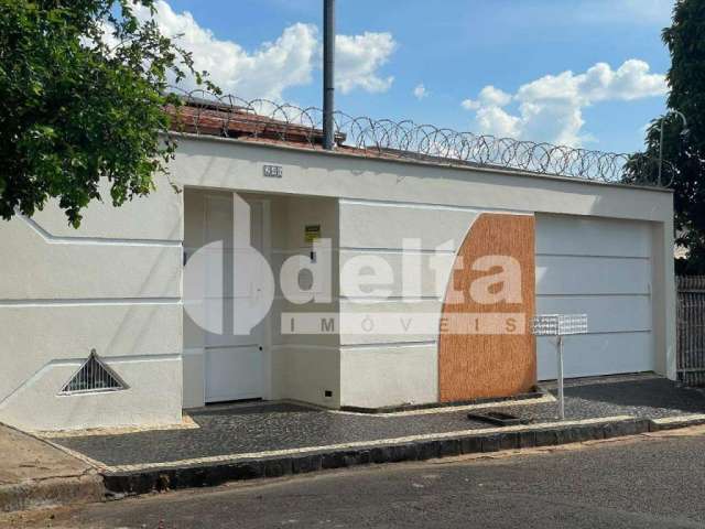 Linda Casa no São Jorge, próximo a UAI e Supermax