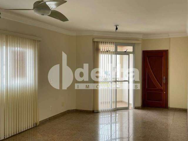 Apartamento à venda, 4 quartos, 2 suítes, 2 vagas, Martins - Uberlândia/MG