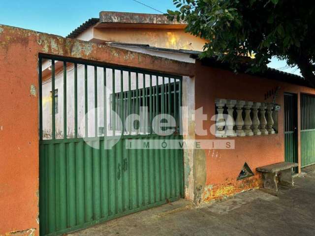 Casa à venda, 3 quartos, Presidente Roosevelt - Uberlândia/MG