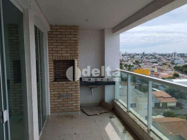 Apartamento à venda, 3 quartos, 1 suíte, 2 vagas, Carajás - Uberlândia/MG