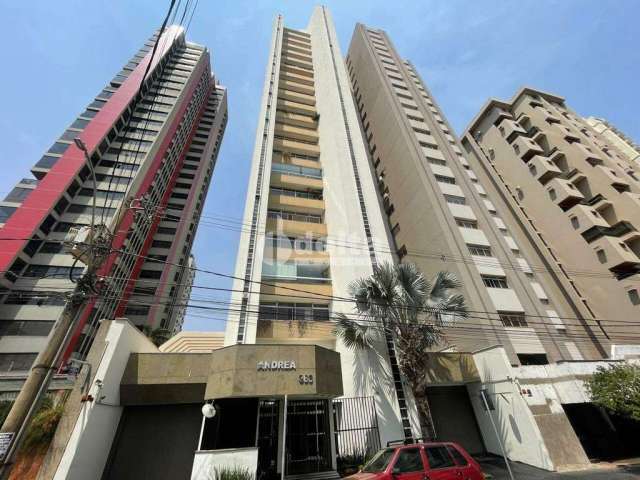 Apartamento para aluguel, 4 quartos, 1 suíte, 2 vagas, Fundinho - Uberlândia/MG