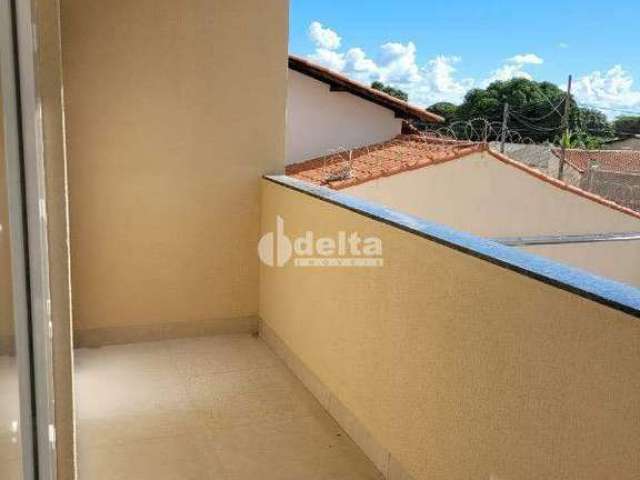 Apartamento à venda, 2 quartos, 1 suíte, 1 vaga, Segismundo Pereira - Uberlândia/MG