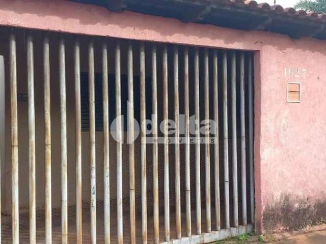 Casa à venda, 5 quartos, 1 vaga, Aclimação - Uberlândia/MG