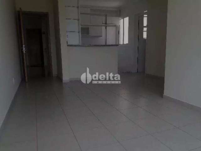 Apartamento para aluguel, 3 quartos, 1 suíte, 1 vaga, Vigilato Pereira - Uberlândia/MG