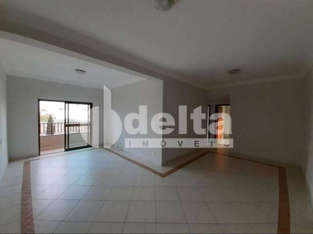 Apartamento para aluguel, 3 quartos, 1 suíte, 1 vaga, Nossa Senhora Aparecida - Uberlândia/MG