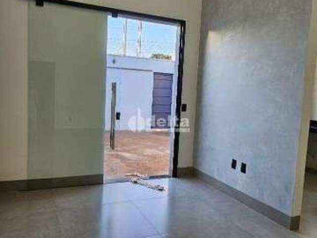 Casa à venda, 3 quartos, 1 suíte, 2 vagas, Jardim Brasília - Uberlândia/MG