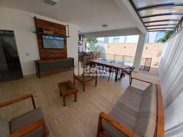 Casa em condomínio para aluguel, 3 quartos, 1 suíte, 2 vagas, Jardim Botânico - Uberlândia/MG