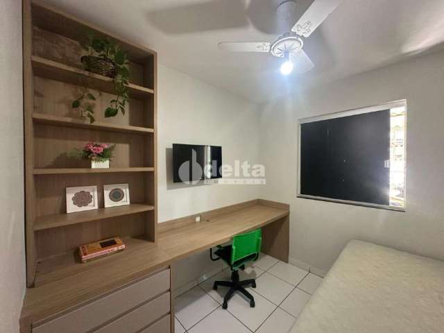 Apartamento disponível para venda no bairro Nossa Senhora das Graças em Uberlândia-MG