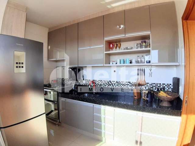 Apartamento disponível para venda no bairro Alto Umuarama em Uberlândia-MG