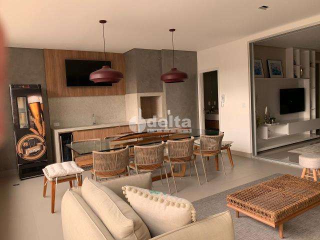 Apartamento disponível para venda no bairro Martins em Uberlândia-MG