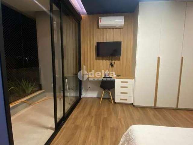 Casa mobiliada em condomínio disponível para locação no bairro Granja Marileusa em Uberlândia-MG