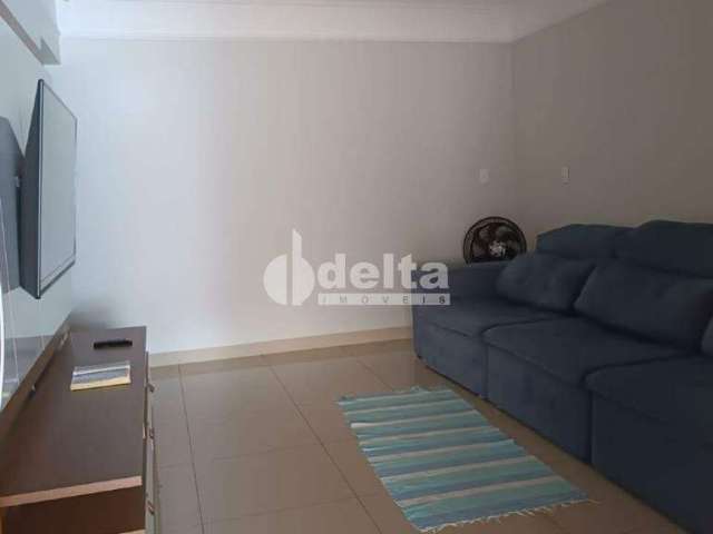 Casa residencial disponível para venda no bairro Pampulha em Uberlândia-MG