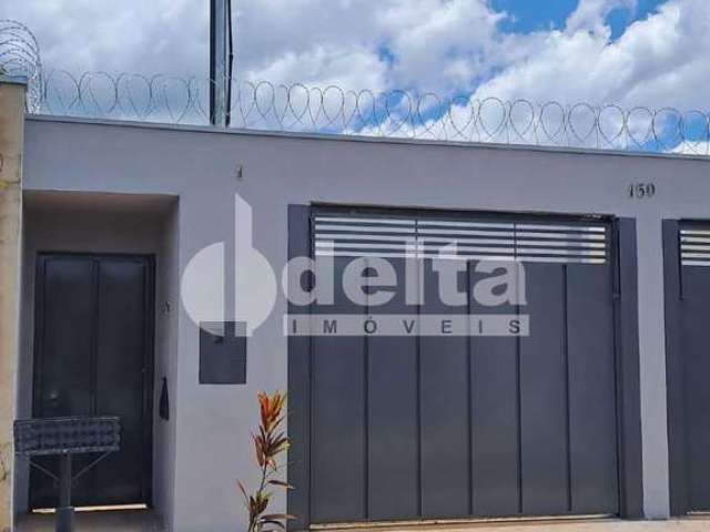 Casa Residencial disponível para venda no bairro Shopping Park em Uberlândia-MG.