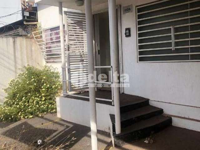 Casa Residencial disponível para venda no bairro Martins em Uberlândia-MG