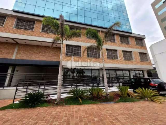 Sala disponível para locação no bairro Tabajaras em Uberlândia-MG