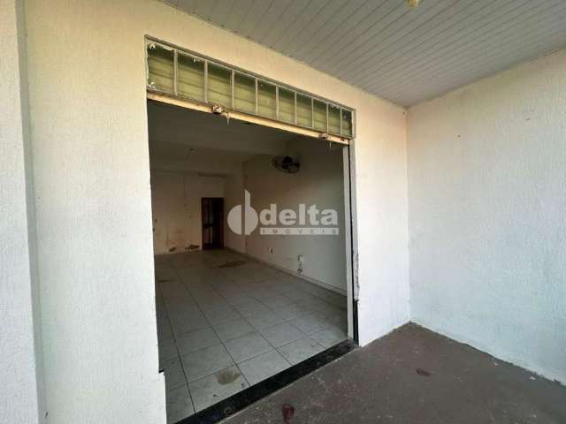 Sala disponível para locação no bairro Osvaldo Rezende em Uberlândia-MG