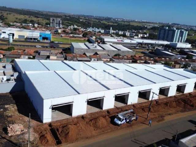 Galpão Comercial disponível para Locação no bairro Shopping Park em Uberlândia-MG