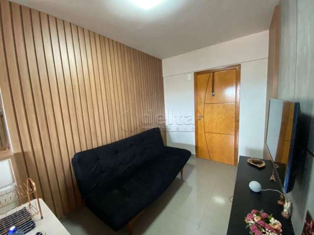 Apartamento disponível para venda no bairro Segimundo Pereira em Uberlândia-MG.