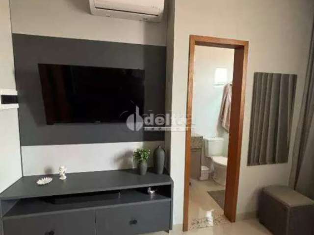 Casa disponível para venda no bairro  Novo Mundo em Uberlândia-MG