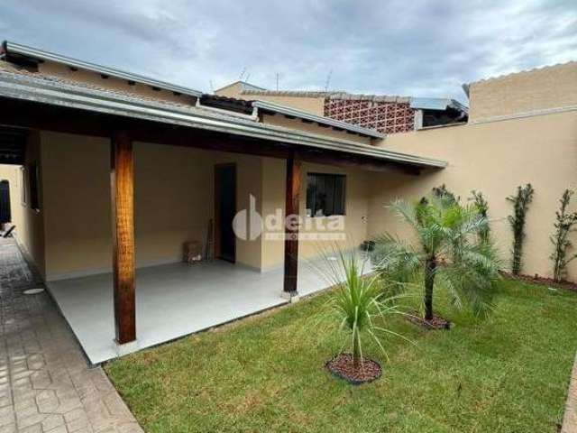 Casa residencial disponível para venda no Bairro Jardim Europa em Uberlândia-MG