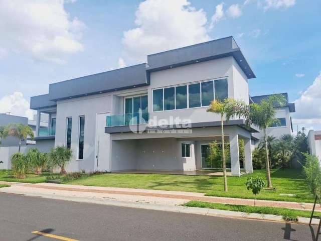 Casa em condomínio disponível para venda no bairro Gávea em Uberlândia-MG