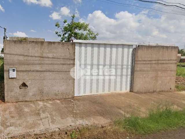 Terreno disponível para venda no bairro Tibery em Uberlândia-MG