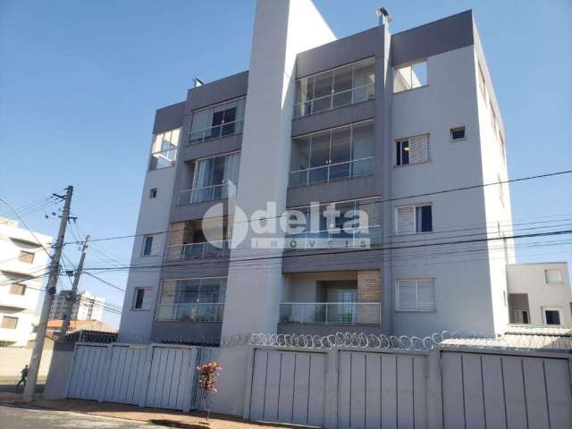 Cobertura  disponível para venda no bairro Santa Mônica em Uberlândia-M