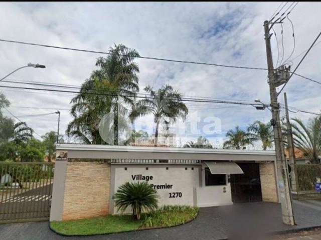 Casa em condomínio disponível para venda no bairro Granada em Uberlândia-MG