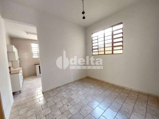 Casa residencial disponível para locação e venda no bairro Fundinho em Uberlândia-MG