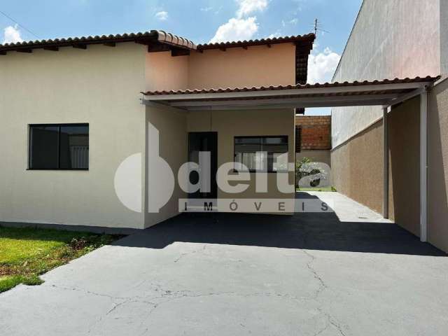 Casa residencial disponível para venda no bairro Laranjeiras em Uberlândia-MG