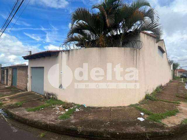 Casa Residencial disponível para venda no bairro Shopping Park em Uberlândia-MG.